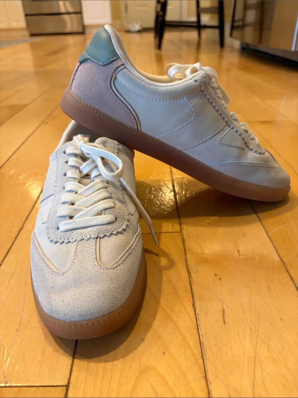 Women’s TOMS Suede Casual Sneakers in Light Gray with Gum Sole - Picture 5 of 5